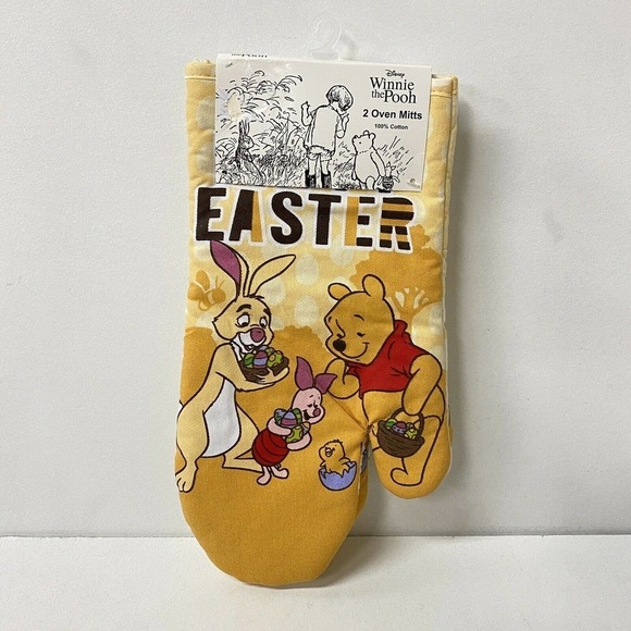 Disney Winnie the Pooh Piglet Easter Oven Mitts 2 - Picture 1 of 5